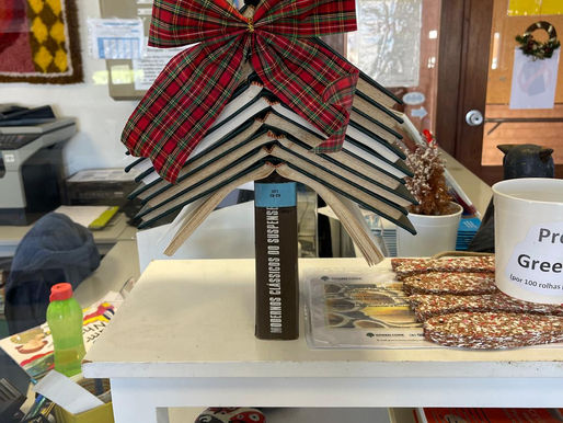 Páginas de Natal na Biblioteca da Escola de S. Vicente