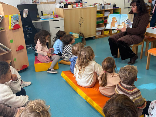 A Biblioteca foi ao Jardim de Infância
