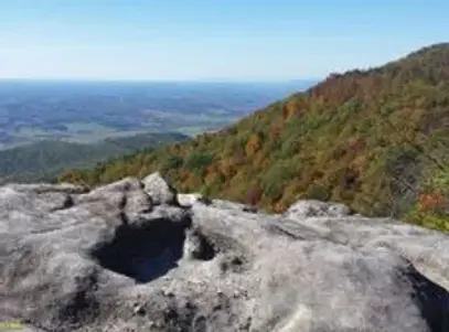 Boulder-and-White-Rocks-Overlook-Cumberl.webp