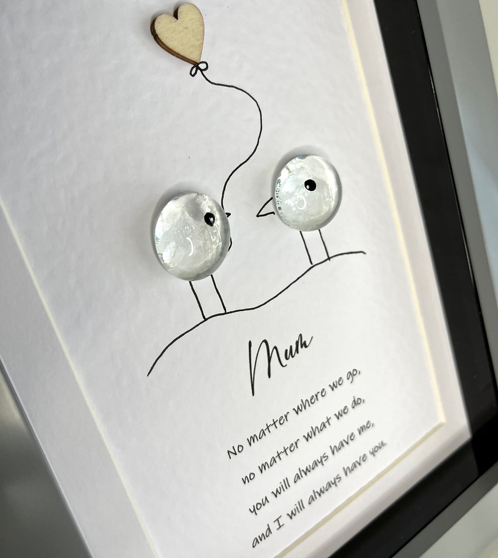 Mum pebble art picture
