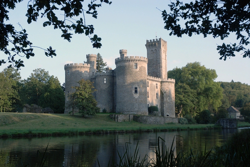 Château de Montbrun / Замок Монбран