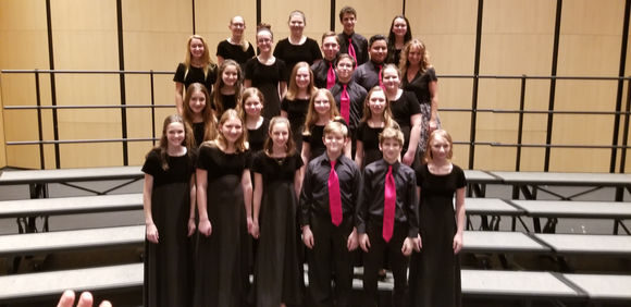 DSISD MIDDLE SCHOOL STUDENTS PARTICIPATE IN REGION CHOIR