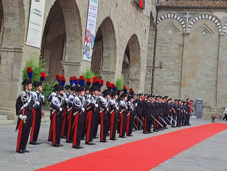 FESTA DELL' ARMA, IN PIAZZA DUOMO LA CELEBRAZIONE DEL 212° ANNUALE DI FONDAZIONE: “I CARABINIERI, PONTE TRA EPOCHE E PRESIDI DI VALORI”
