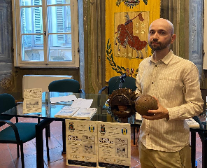 “I TERZINI DEL POPOLO”: L’EPOPEA PRATESE DEL PALLONE NEL LIBRO DI ANDREA BONFIGLIO. UNA RICERCA STORICA RISCOPRE I PIONIERI DELLO SPORT DI PRATO