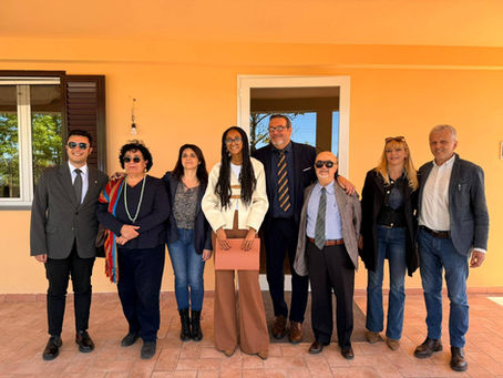 pescia. UN BENE CONFISCATO RINASCE COME CENTRO TERAPEUTICO PER ADOLESCENTI: SOPRALLUOGO DELLE ISTITUZIONI NELLA VILLETTA DI VIA DI CAMPO
