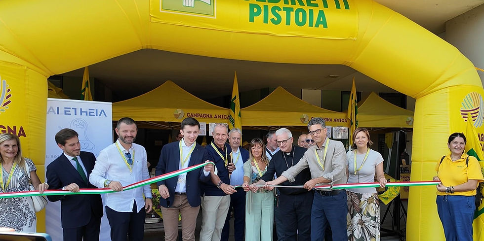 PATTO PER LA SALUTE AL SAN JACOPO. GRANDE SUCCESSO PER IL PRIMO MERCATO CAMPAGNA AMICA ALL' OSPEDALE PISTOIESE