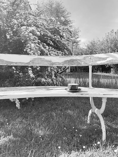 der erste Morgenkaffee_edited.jpg