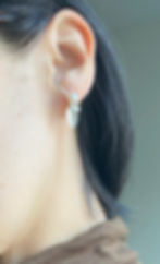 Thumbnail: Silver Leaves with Pearls - post earrings 