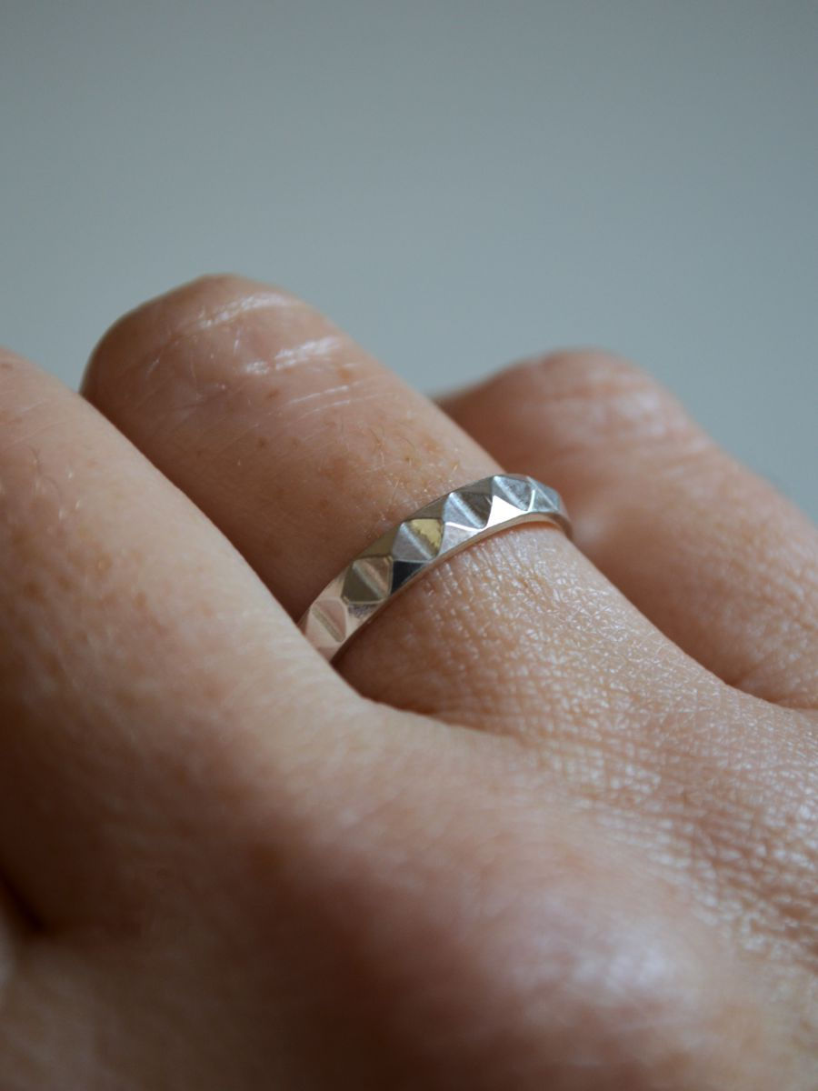Thumbnail: Geo Pyramid Ring