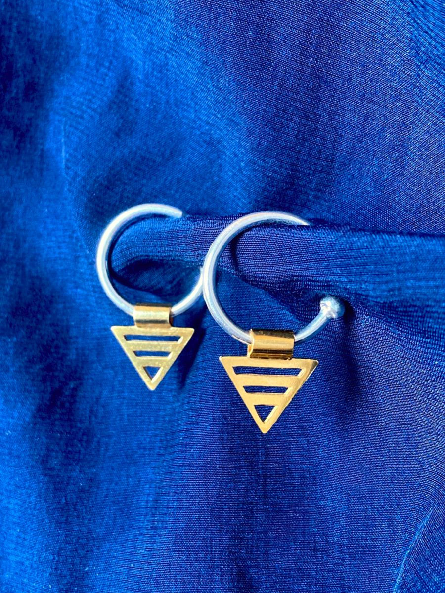 Thumbnail: Trikona Mixed Metal Chunky Hoops