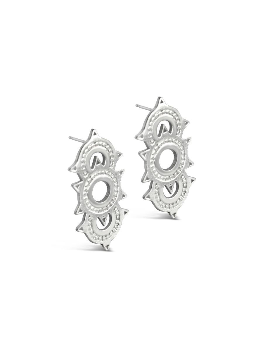 Thumbnail: textured silver studs