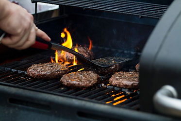 Hamburgers in Grill