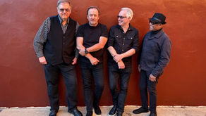 WESLEY STACE JOINS THE SMITHEREENS AS GUEST VOCALIST