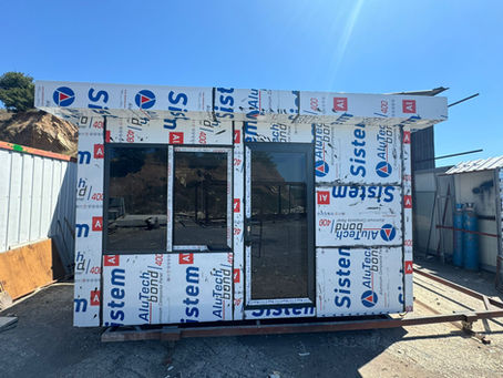 Site ve İşletmeler İçin Neden Güvenlik Kabini Şarttır?