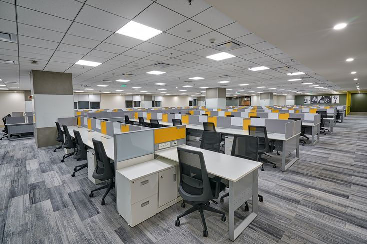 With designs aimed at catalyzing collaboration to cultivate creativity and progress, Featherlite offers versatile workspaces that are more appealing and conducive to developing teamwork_ We have installed 3,035 Collabora