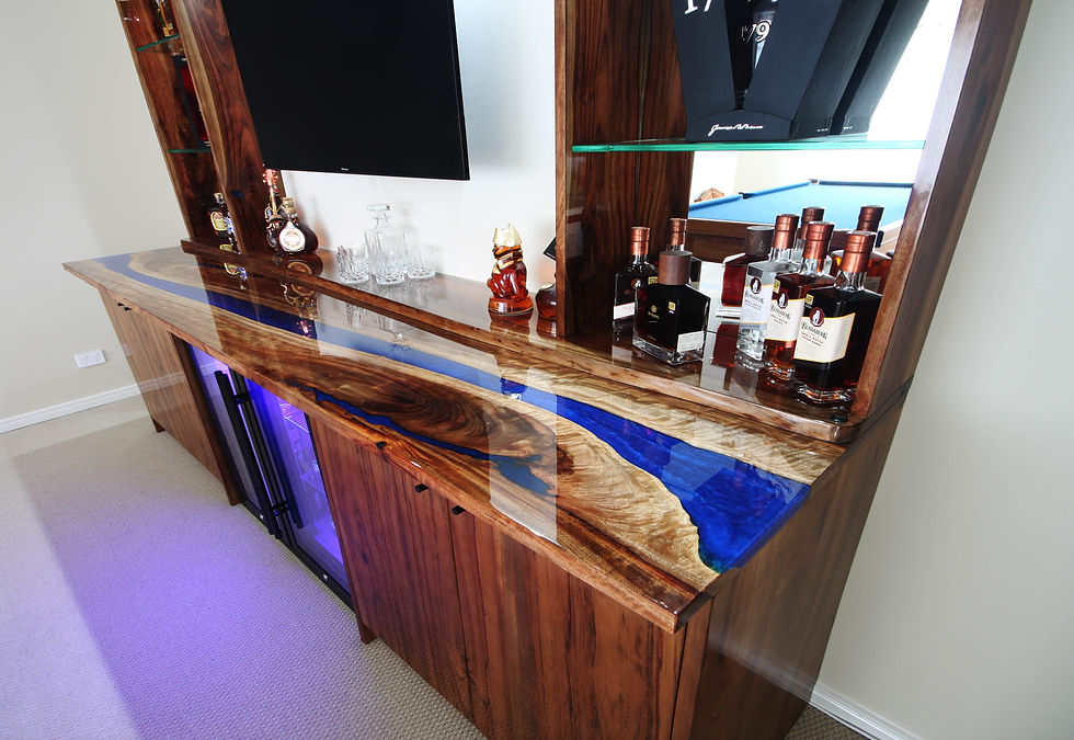 Resin bar