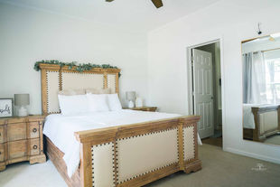 Haven Homestead Getting ready space;  Bridal wedding suite