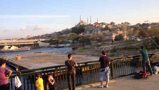 bridge--fishing.jpg