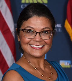 JUANITA.jpg