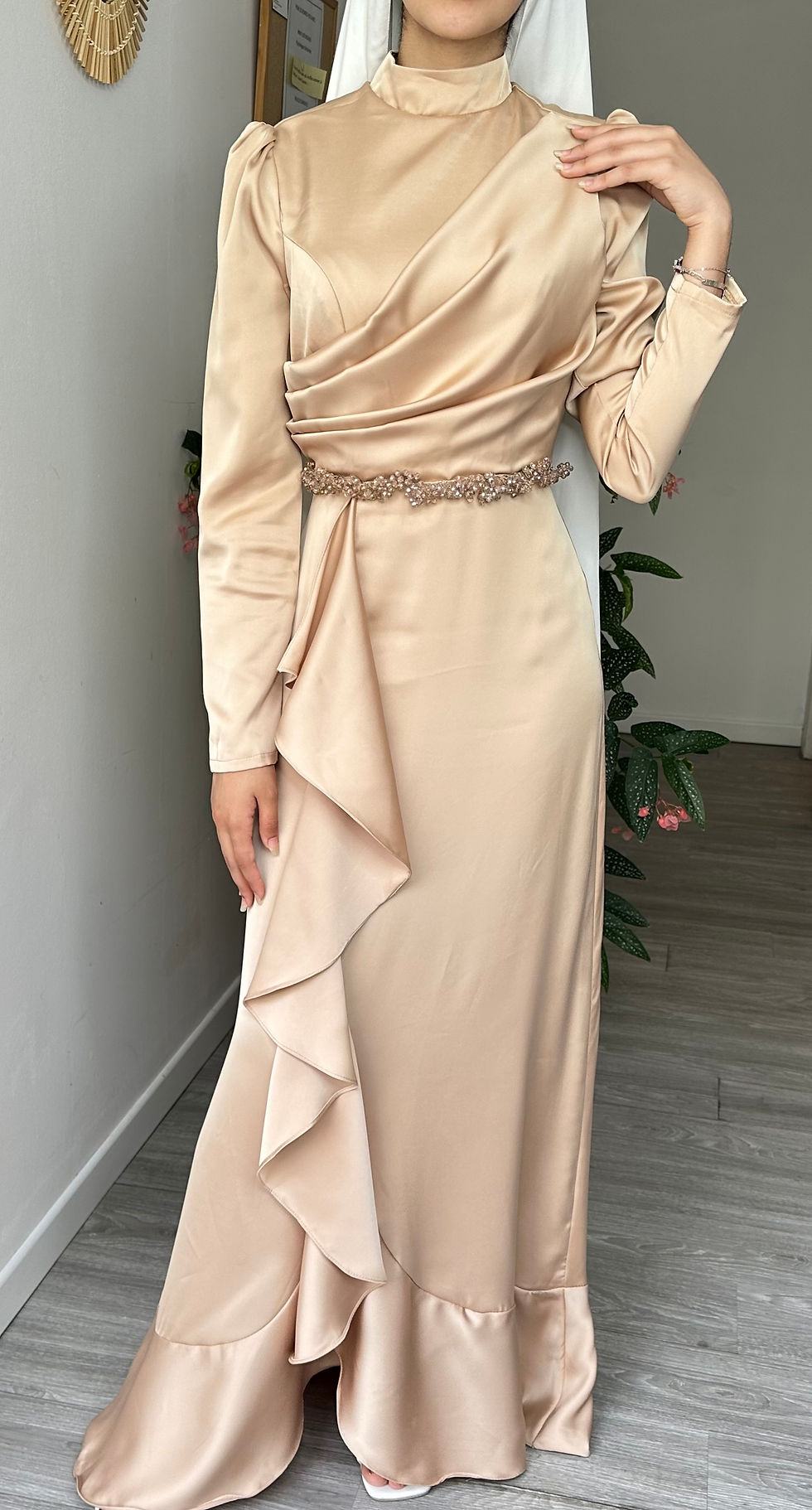 Thumbnail: Robe Luna champagne 