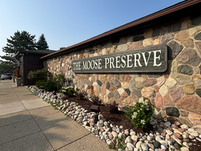 Rustic Dining At The Moose Preserve