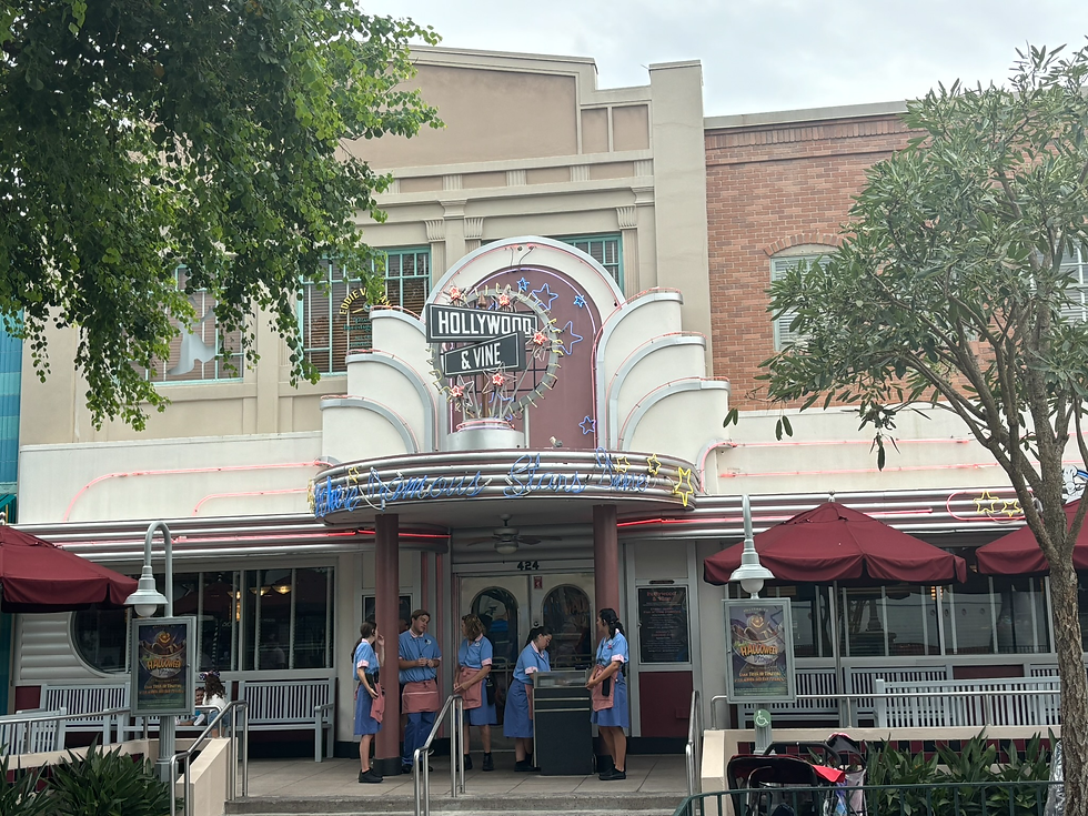 For a Buffet Character Dining Experience, Hollywood and Vine has you covered.