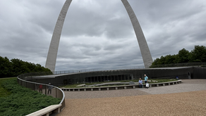 Sky High at The Saint Louis Arch!