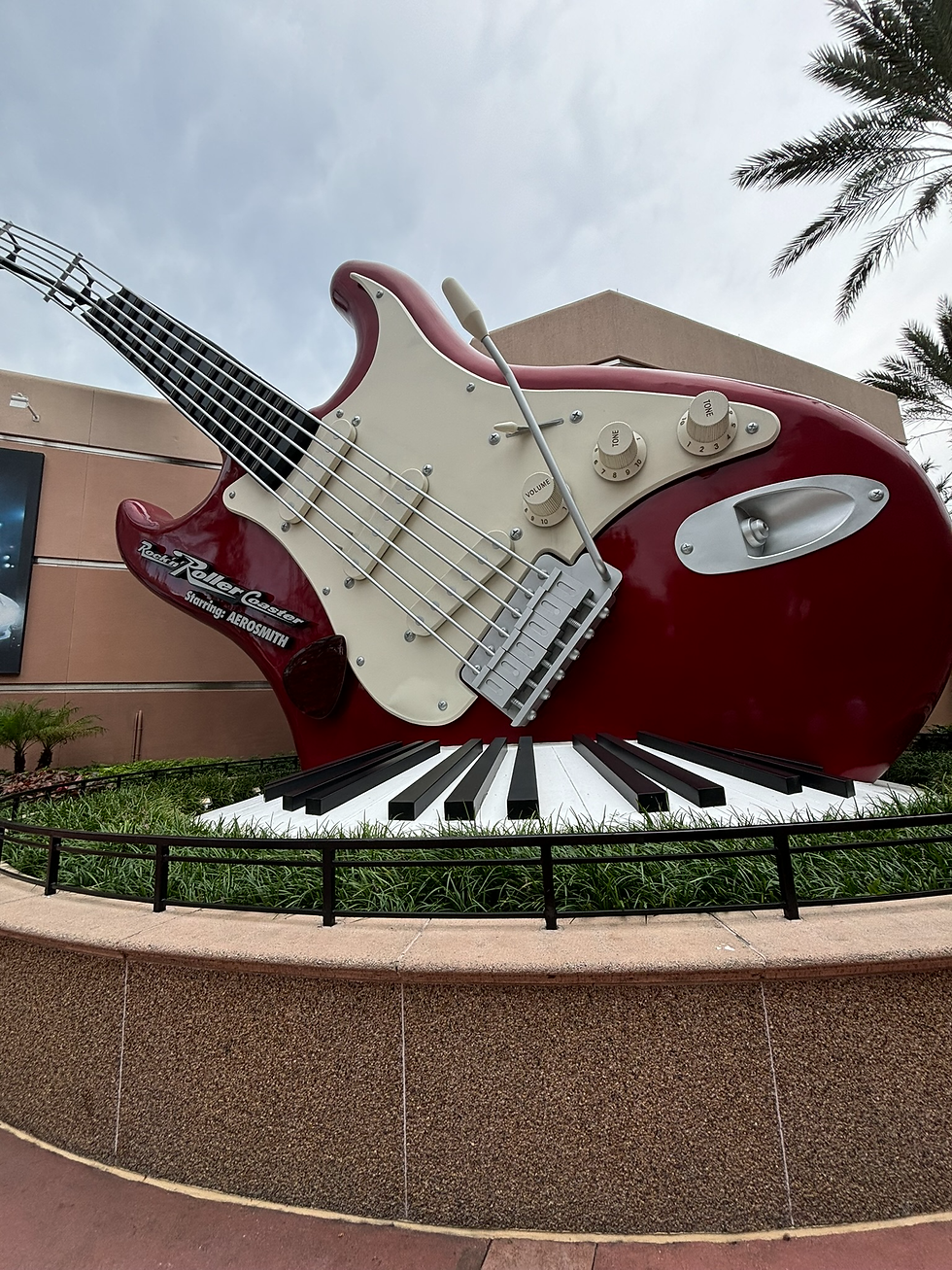 Look how sweet that guitar is!