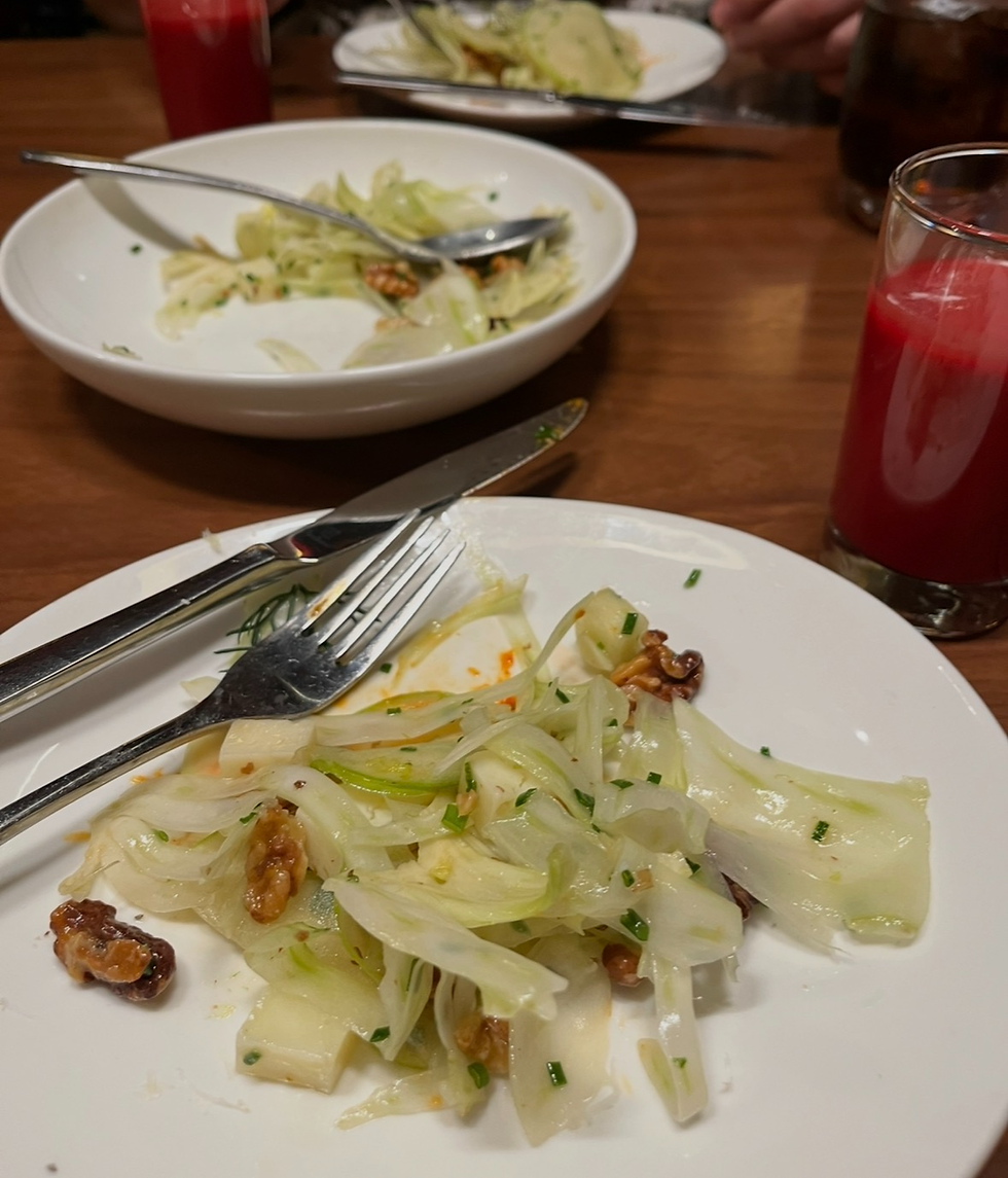Ensalada de hinojo con manzana y nueces - Fennel, apple walnuts, Manchego, and sherry like dressing