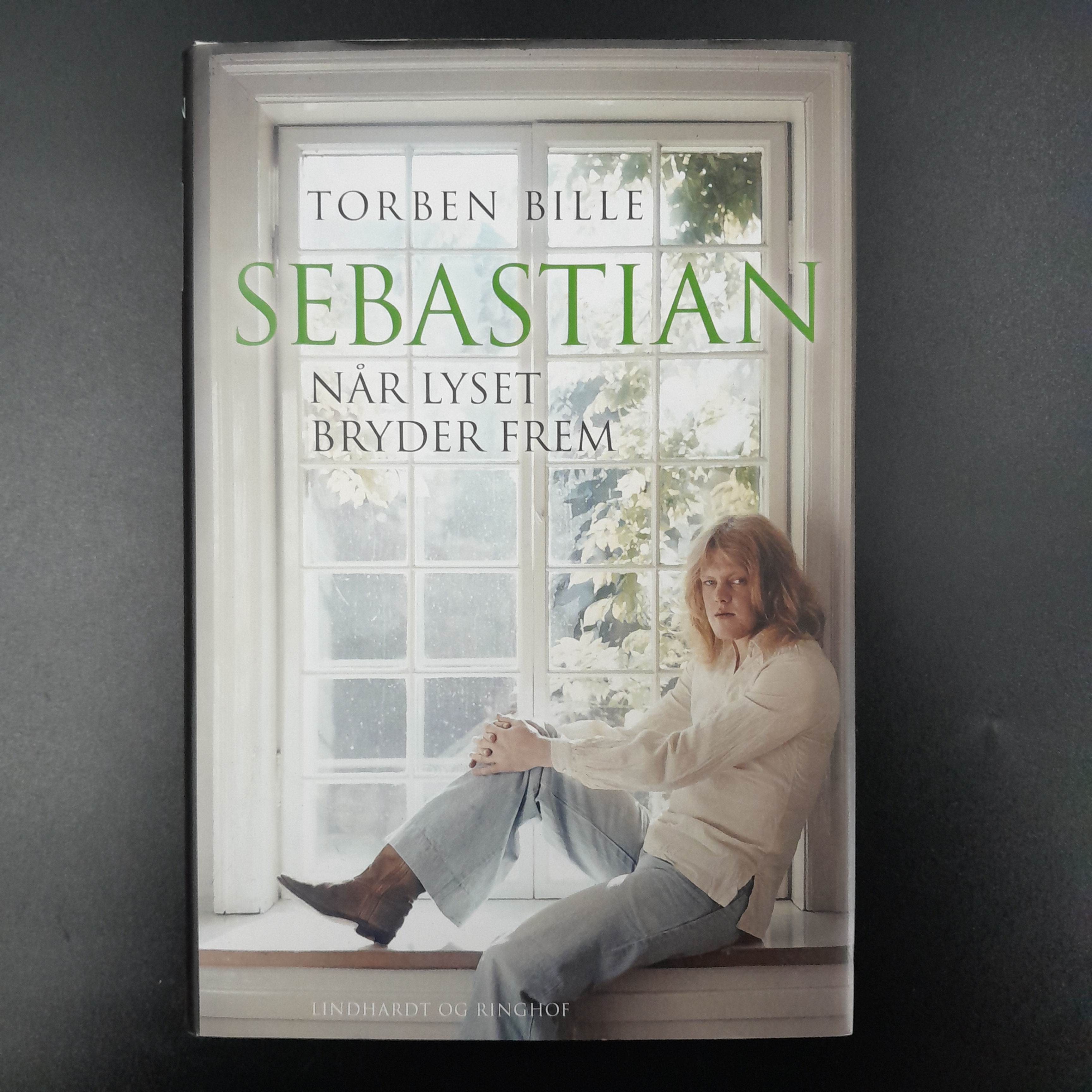 Sebastian - når lyset bryder frem af Torben Bille