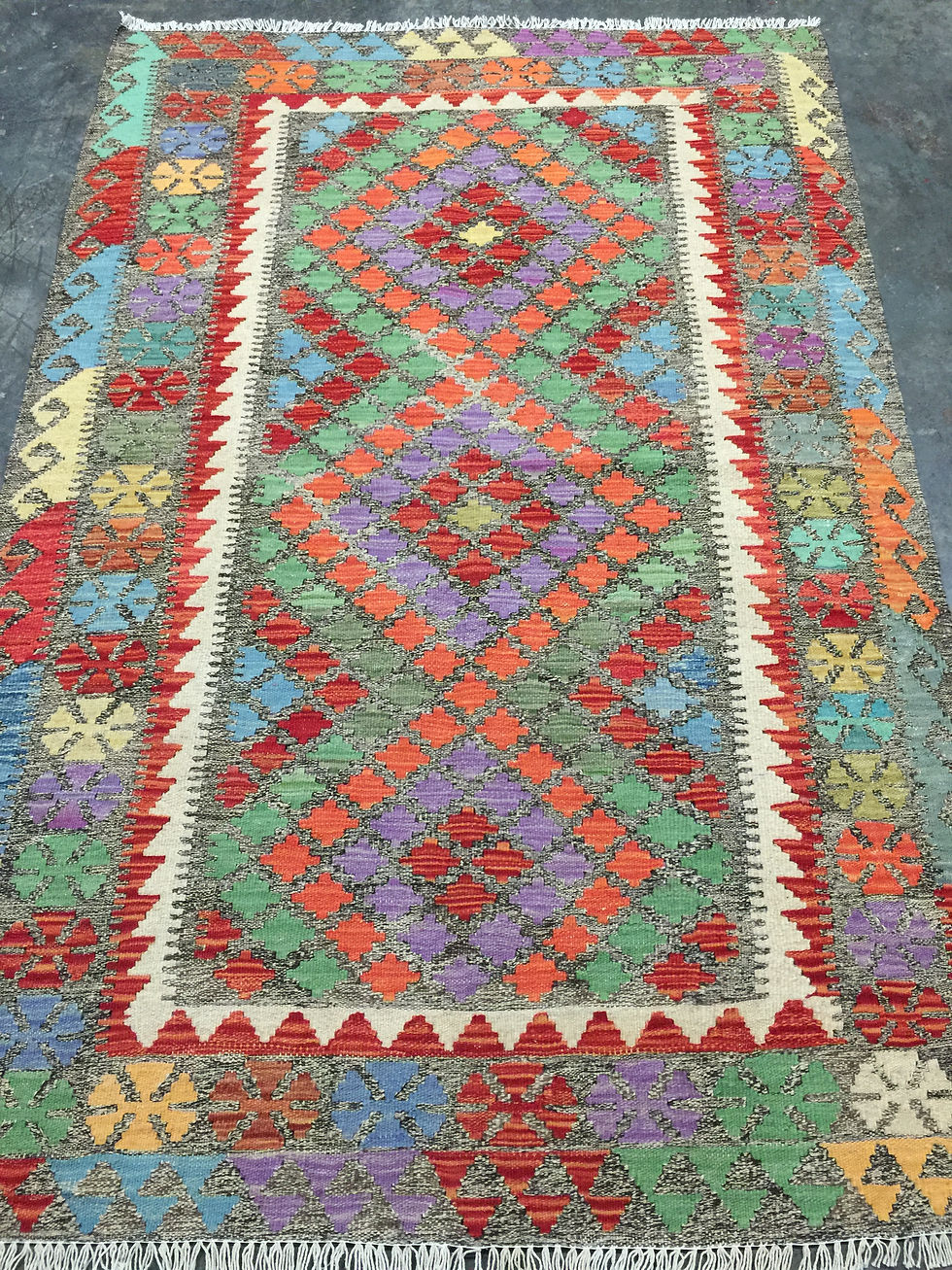 Kilim 9 (3'10 x  5'11)