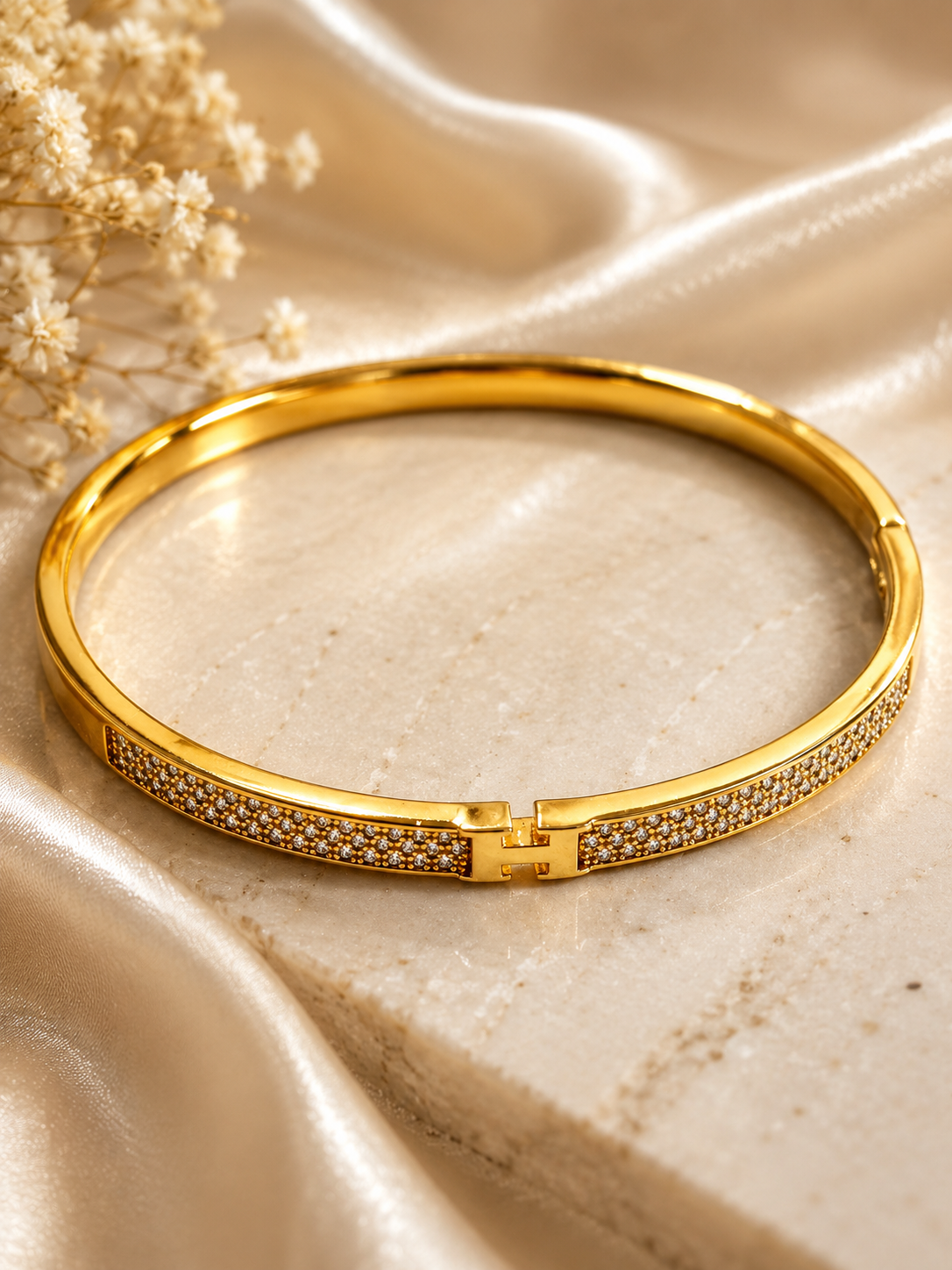 Halo Bracelet