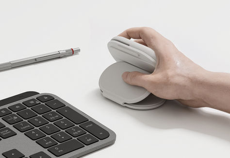 Move – A Foldable Vertical Mouse for Hybrid Work