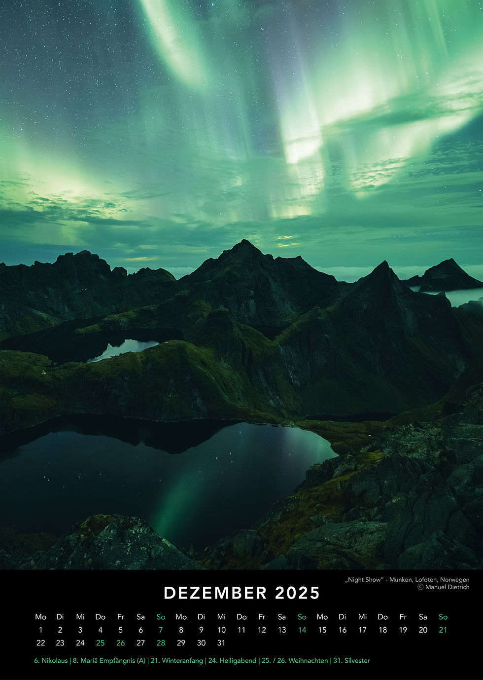 Thumbnail: Nordlichter auf dem Berg Munken auf den Lofoten in Norwegen