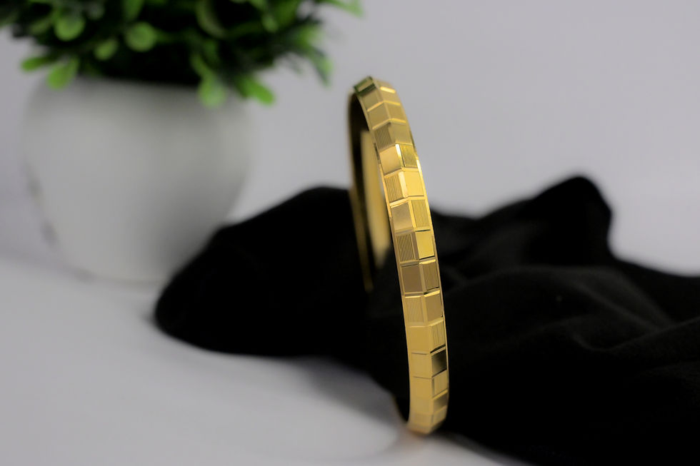 Trendy Chic Gold Plated Men kada