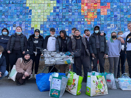 Spontane Sammlung an Spenden für die Geflüchteten