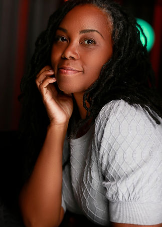 Ja'whan Head Shot 1_edited.jpg