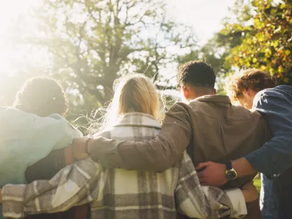 5 reasons going outside is good for your mental health (even when it's dark)