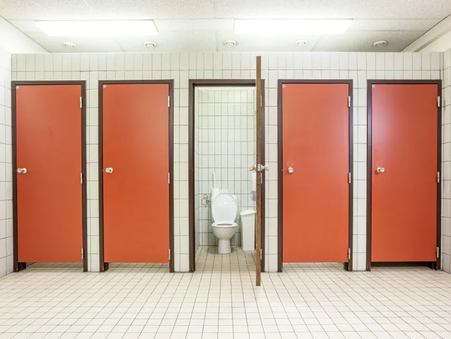 Are You Peeing Too Often? Here's What Urologists Say Is Normal