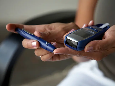 Are Your Blood Sugars Out of Control? Signs to Look For