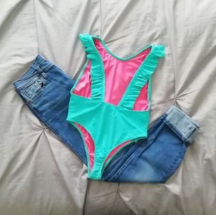 3 formas de usar tu bikini o enteriza en tu look diario