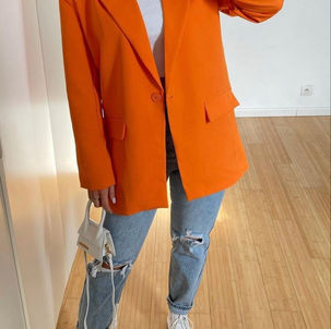 Blazer naranja como combinarlo