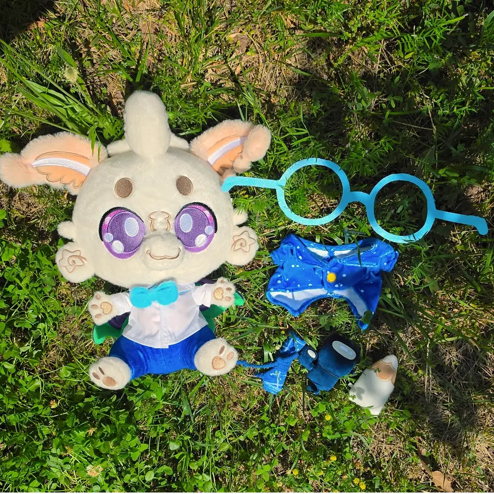 Laisy Luna Moth Plush, Front View, Blazer off - All Accessories