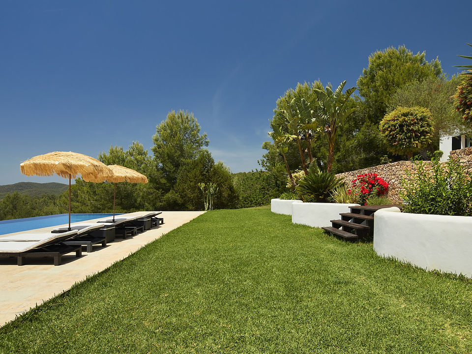 Villa Petunia — view 13