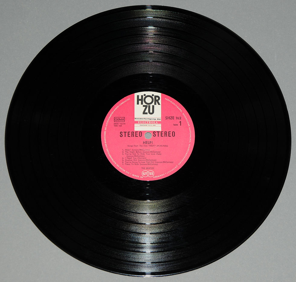 Thumbnail: 'Help !' Odeon / HörZu SHZE 162, first pressing, Cover front misprint, Mint.