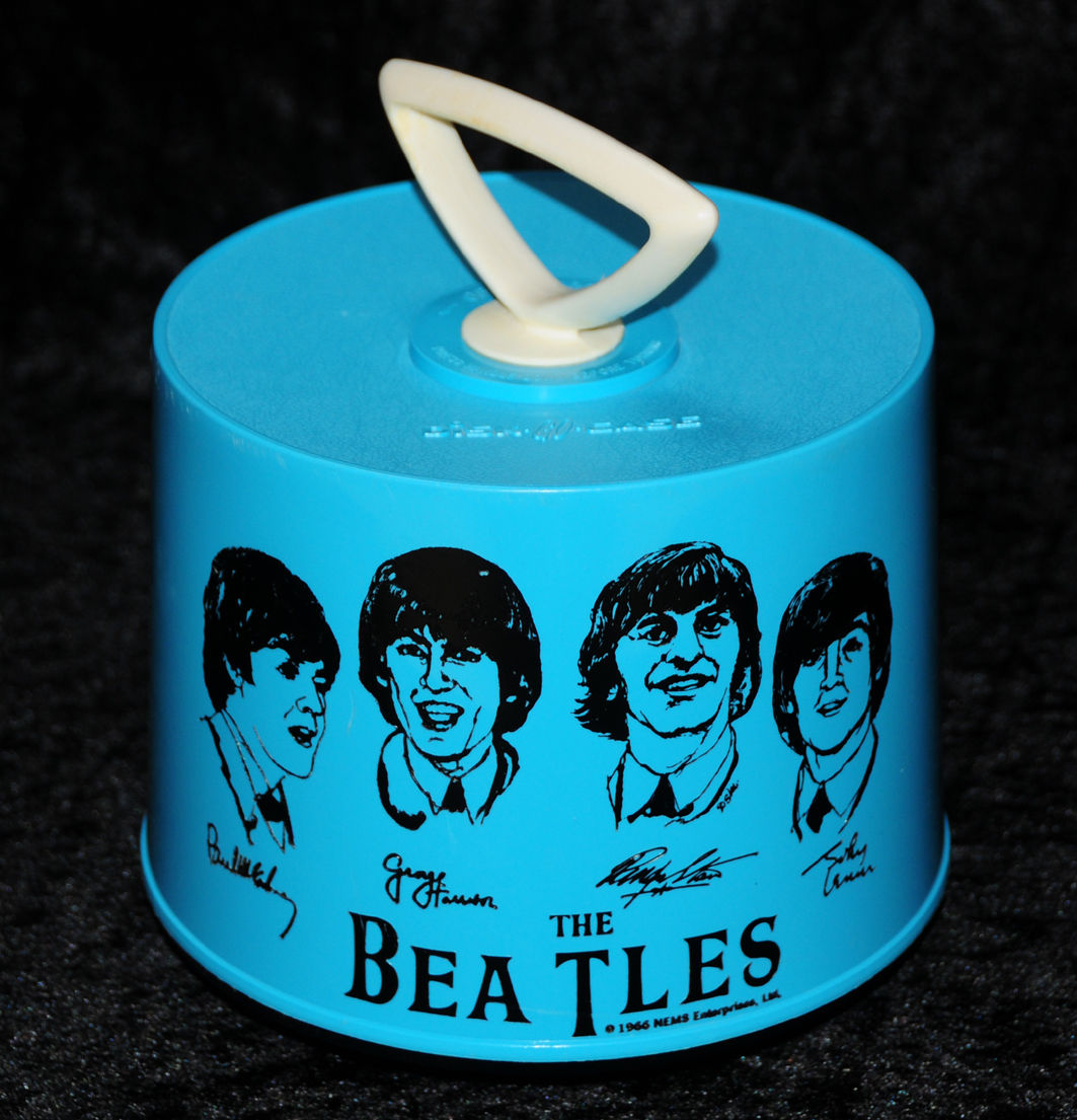 'Record Case', "Disk - Go - Case", U.S.A. 1966.