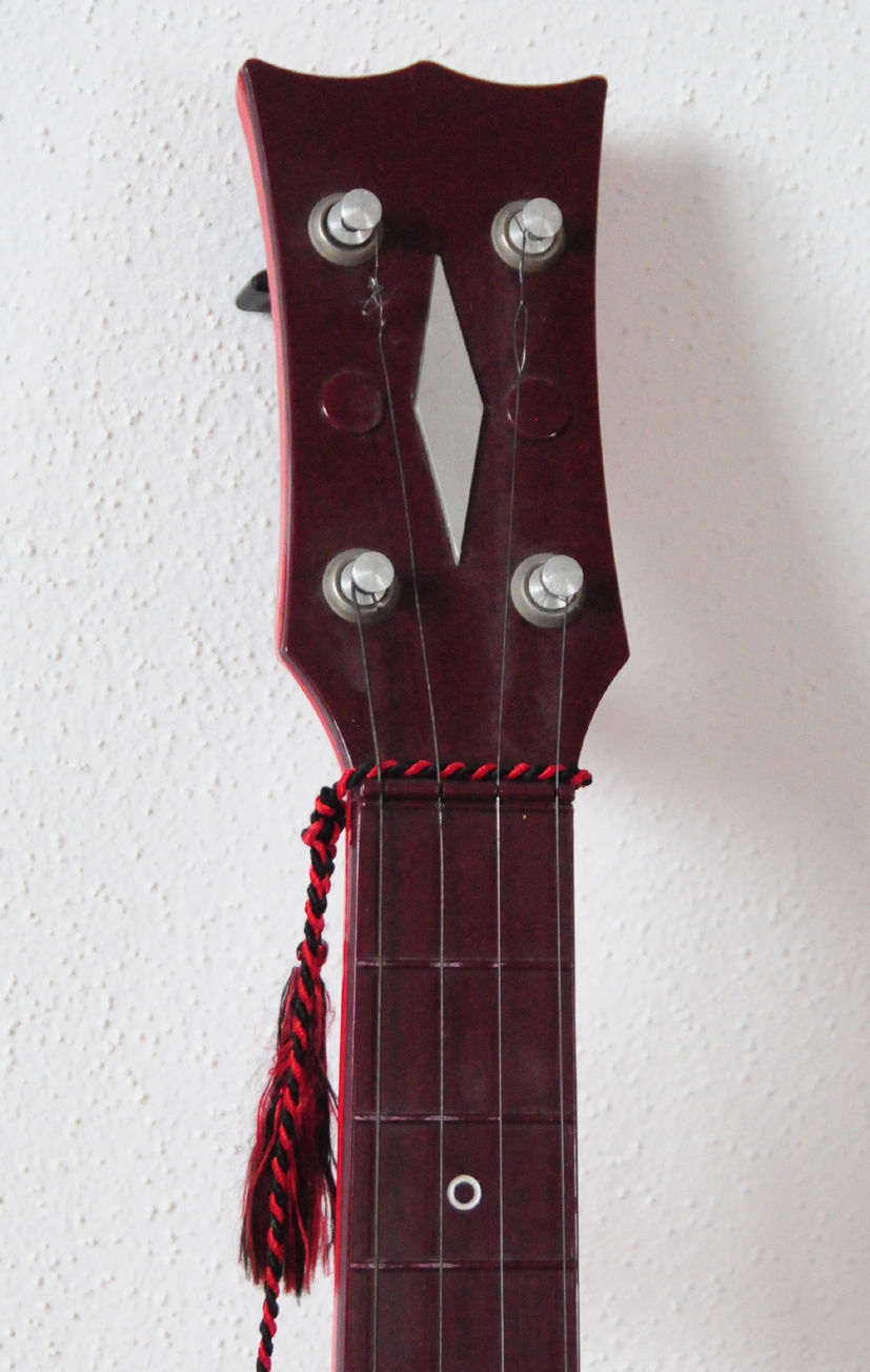 Thumbnail: 'Guitar', 'New Beat' Manufactured by Selcol, UK.