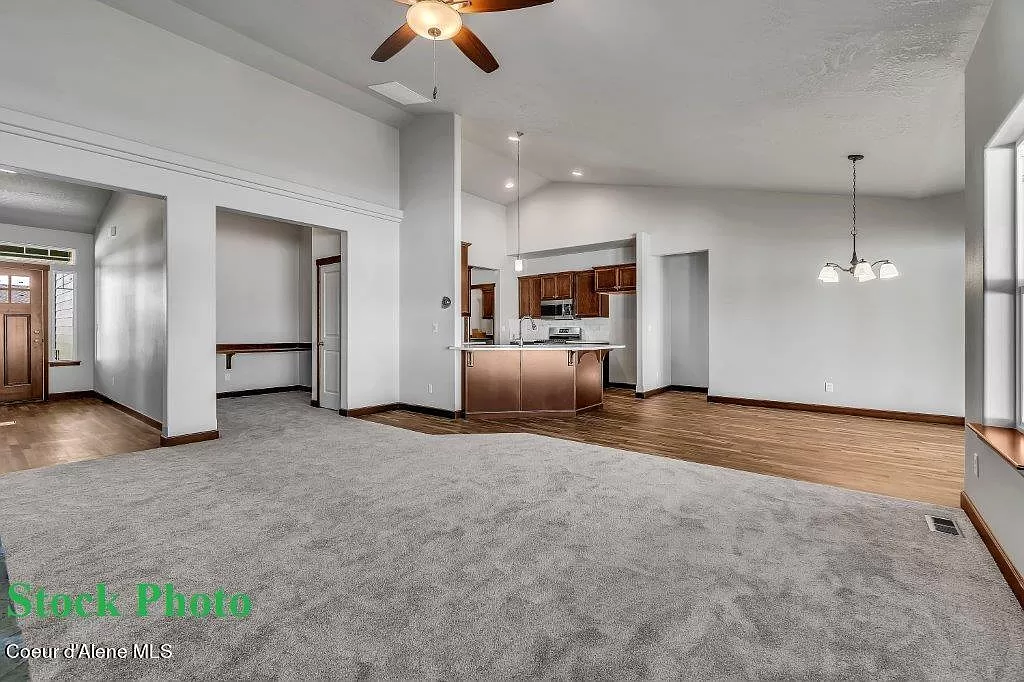 2848 Sycamore 2