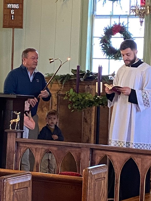  Advent Begins