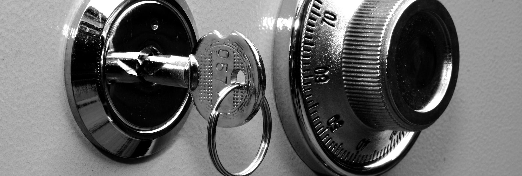 Combination lock